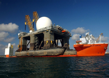 台灣製造的巨型重載船–藍馬林魚號重載船（MV Blue Marlin）