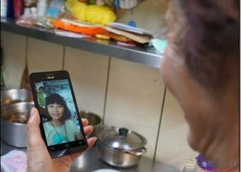 父親節送什麼禮物給長輩比較好？平價大螢幕旗艦 ASUS Zenfone 5 不錯用