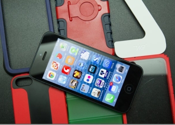 精品設計與高質感兼具，專為 iPhone 6 / 6 Plus / 5 / 5S 打造的美國 Wakase 保護殼