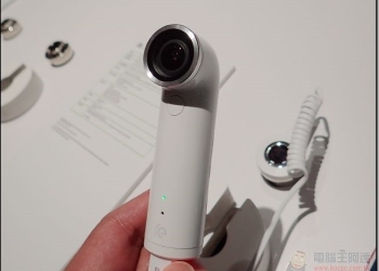 最大膽創新的小巧時尚隨身攝錄影機 HTC re Camera 紐約動手玩