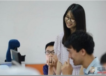 科技公司提振內部士氣　請正妹打氣員幫男工程師「加油」