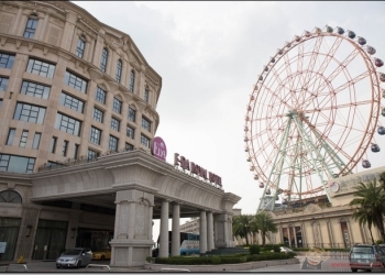 一次滿足吃喝玩樂與購物的渴望，週休二日家族旅遊好去處「義大皇家酒店」