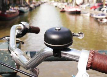 在一片腳踏車海中找不到你的愛車？交給Pingbell吧！