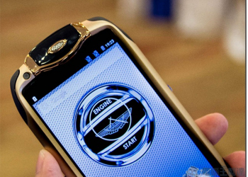 Aston Martin也推 Android 手機 拉近你與 007 之間的距離