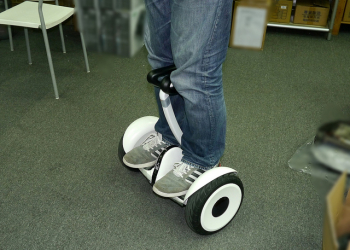 「轉貼」小米九號平衡車，簡單試乘心得!