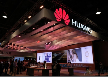 CES2016　華為新機海量登場　Huawei Watch女用錶初亮相 - 電腦王阿達