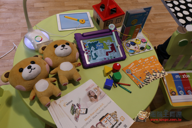 CES2016　整個世界都是調色盤！可吸取生活實體顏色、讓小孩跟環境有更多互動的Mozbii萌奇筆 - 電腦王阿達