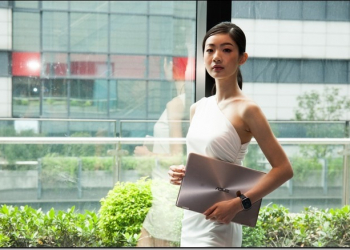 結合悠遊卡的智慧型手錶　華碩推出新版ZenWatch2與翻轉筆電ZenBook Flip - 電腦王阿達