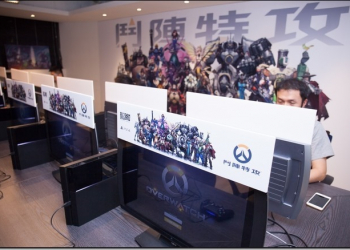 傳統箭矢與科幻雷射槍交織　《鬥陣特攻》PS4版試玩體驗 - 電腦王阿達