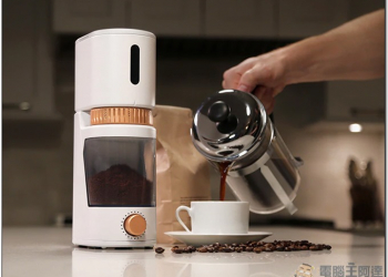 生命之水不可等閒，Voltaire Wi-Fi 磨豆機為你掌握咖啡豆的鮮度與庫存 - 電腦王阿達