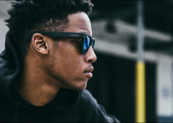 內建骨導式耳機的Zungle太陽眼鏡！讓你在大太陽底下聽音樂更輕鬆 - 電腦王阿達