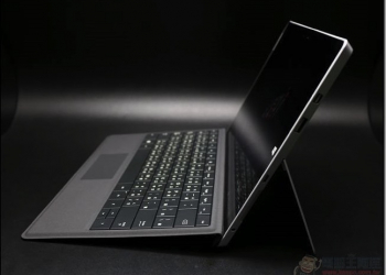 下一代或許無望？微軟Surface 3確定年底停產 - 電腦王阿達