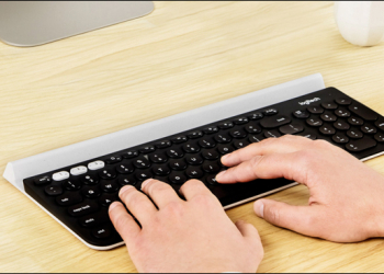 羅技推出全新支援跨平台的K780藍牙鍵盤！整合立架功能　讓你工作起來更輕鬆 - 電腦王阿達