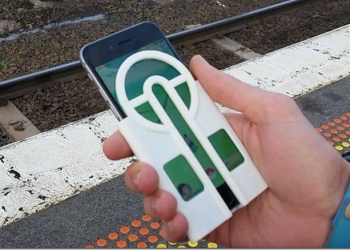 有需要用嗎？　國外廠商自製「百發百中寶貝球」手機殼 - 電腦王阿達