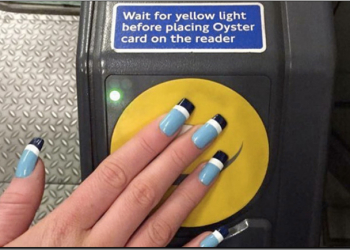 當捷運卡結合美甲，健忘鬼出門不再需要找卡片夾 - 電腦王阿達