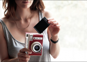 Lomography推出全新Lomo’Instant Automat拍立得相機　融合更多現代元素 - 電腦王阿達