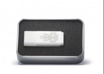 請不要隨便插入來路不明的隨身碟　USB Killer正式對全球展開銷售 - 電腦王阿達