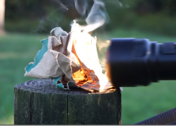 名符其實的「火把」　FlashTorch Mini超高流明可以當作點火加熱裝置使用 - 電腦王阿達