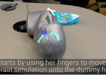 AR技術新應用　杜克大學使用HoloLens發明腦部手術新方法 - 電腦王阿達