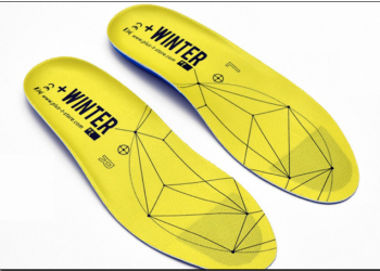 天冷穿鞋腳還冰，這款智慧加熱鞋墊讓你從腳底暖上心窩