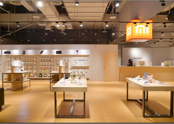 「小米專賣店」全台首家將於 12/24 高雄開幕，小米手環2 與小米行動電源當日活動限量半價！