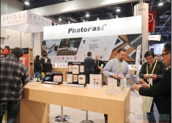 [ CES2017 ]PhotoFast 於CES會場展出多功能4K iReader、CR-8710、iTYPE-C等新品 - 電腦王阿達
