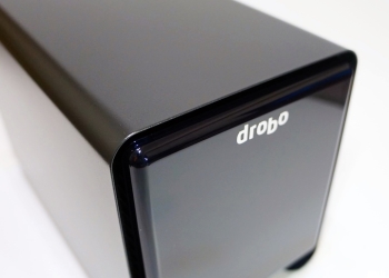 Drobo 5N NAS開箱評測 內建電池不怕停電、BeyondRAID硬碟隨便裝