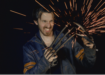 重現電影場景　國外神人網友自製「帶火花」的金鋼狼狼爪 - 電腦王阿達