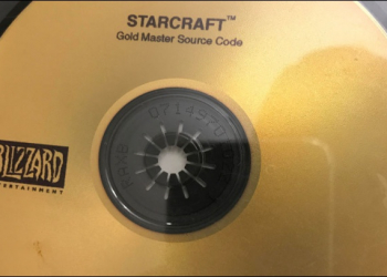 好心人撿到星海爭霸 原始碼 光碟還給暴雪，於是暴雪招待他免費來 BlizzCon 玩，更送他一堆東西 - 電腦王阿達