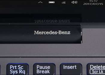 VAIO 推出限量 Mervedes-Benz VAIO Z Flip 筆電，啟動系統都會發出引擎聲
