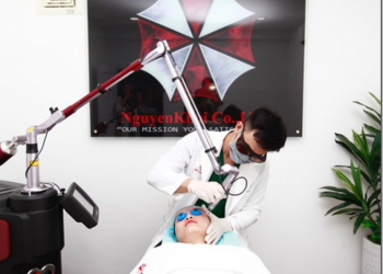 越南醫美診所使用《惡靈古堡》 保護傘 商標當LOGO　一種謎樣的貼切感 - 電腦王阿達