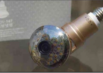 南韓公司推智慧型燈泡 Tovnet　結合攝影機功能打造居家安全 - 電腦王阿達