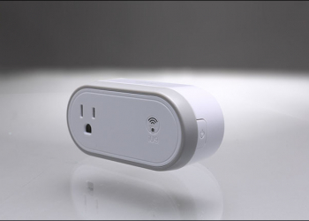 Opro 9 Smart Power Outlet 智慧插座 隨時隨地聲控家電，讓所有電器配合您的生活，體驗擁有賈維斯的鋼鐵人生