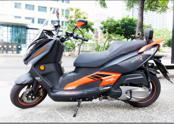 宏佳騰 Elite 300R GT 特仕版　CP值超高、負擔最輕鬆、兼具運動性能的黃牌路權車 - 電腦王阿達