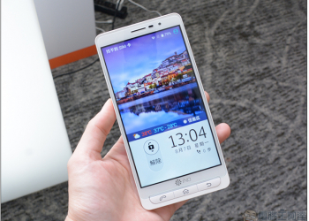 銀髮旗艦機 iNO S9 發表 ，具備大字體、大音量、SOS急救鍵，父親節體貼上市