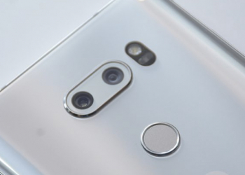 國外 YouTuber 拆解 LG V30 相機鏡頭令人驚艷，半模組化設計維修更容易