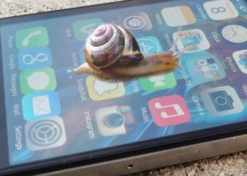 據哈佛研究，Apple 使用者常常在新機推出前搜尋「 iPhone Slow 」