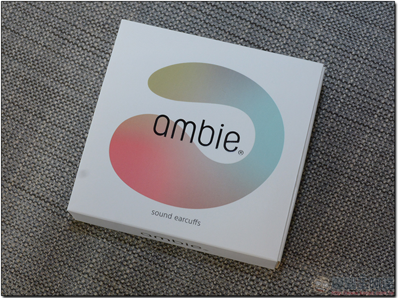 私物 Ambie 夾式耳機 簡易開箱，享受音樂兼顧環境音的平價選擇 - 電腦王阿達