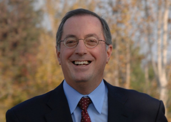 Intel 前CEO Paul Otellini 離世，他曾以2/3 的人生換來 Intel 的盈利新高