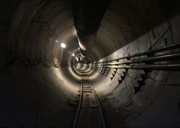 讓塞車成為絕響！Elon Musk 所設計讓車輛遁地高速運輸的未來願景正在進行中