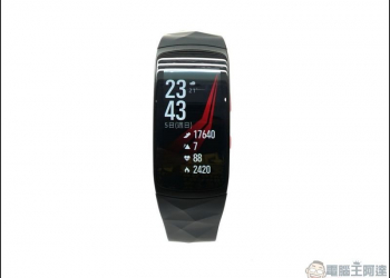Samsung Gear Fit2 Pro 開箱 、評測 最時尚的 5ATM 運動手環
