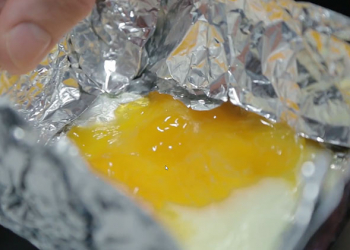 GTX 1080 Ti SLI 煎蛋 ！外媒挑戰兩張旗艦顯卡跑 4K 順便做料理