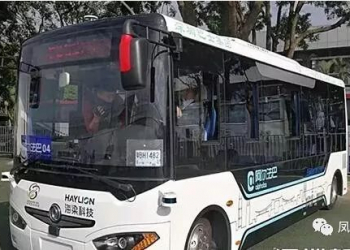 中國 深圳無人巴士 正式上路測試 強調安全、集多項高科技於一身 - 電腦王阿達