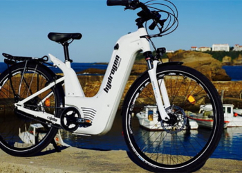 法國廠商發表以新型 氫動力自行車 ，只要幾分鐘就能繼續上路