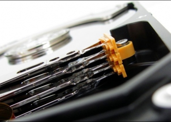 Seagate 提出 Multi Actuator 技術，以多一組讀寫臂的方式增加存取效率 - 電腦王阿達