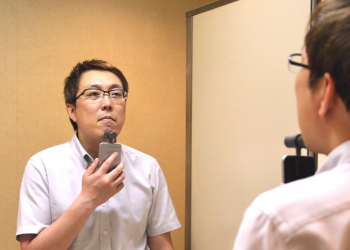 接上 iPhone 就立刻變成電動刮鬍刀的產品 - 電腦王阿達