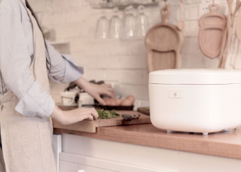 米家 IH 電子鍋 開箱 內建多種食譜、性價比無敵的雲端電鍋