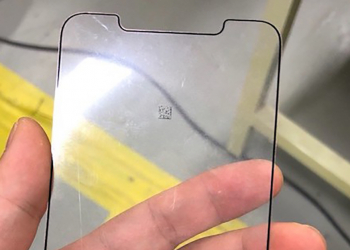 大尺寸！ 6.5 吋 iPhone X Plus 螢幕面板零件照曝光