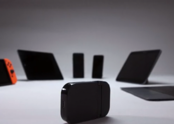 Mu One 世界最薄 USB-C 國際快充充電器 可輕鬆放入褲子口袋 - 電腦王阿達