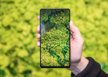 近乎100% 的屏佔比！ vivo APEX 重新定義「全面屏」